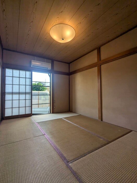 物件内観写真8　(居室)