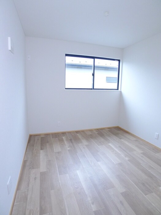 物件内観写真14　(居室)