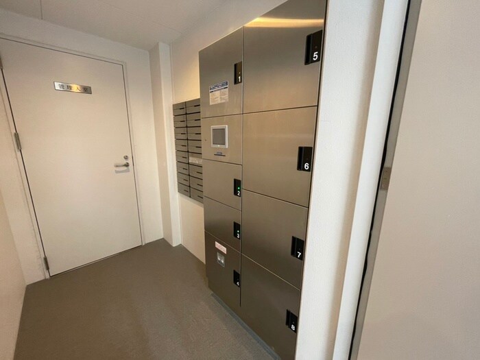 物件外観写真4　(建物設備)