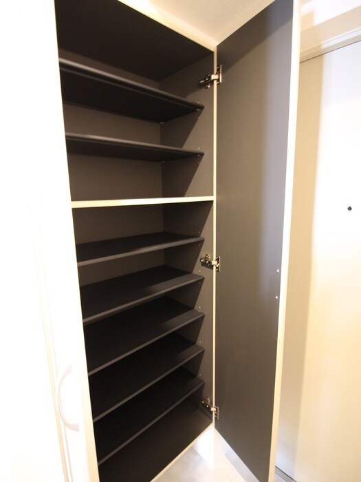 物件内観写真19　(靴箱)