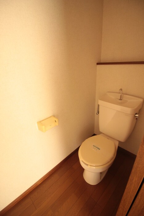 物件内観写真11　(トイレ)