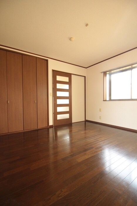 物件内観写真18　(居室)