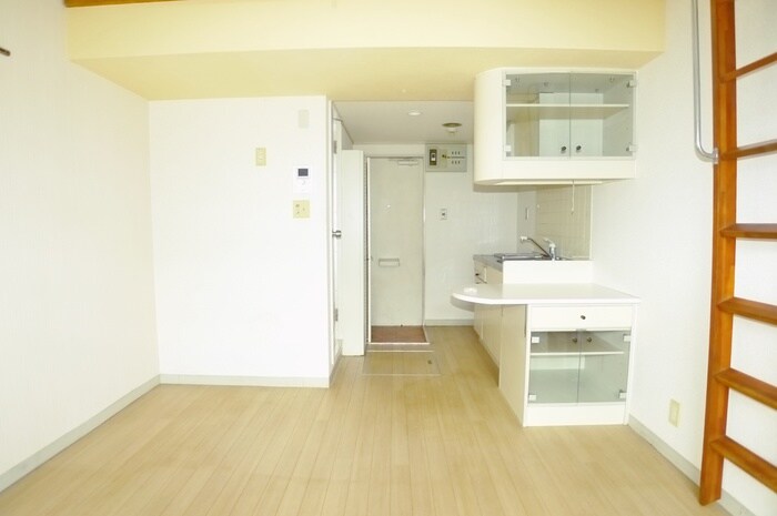 物件内観写真18　(居室)