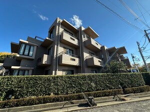 ライブタウン白楽　Ｄ棟（301）外観写真