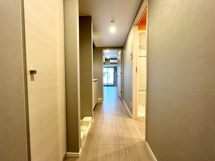 物件内観写真21　(廊下)