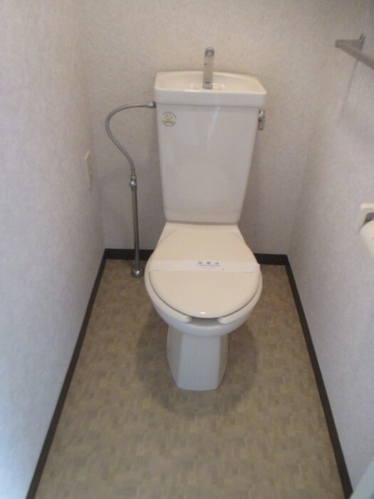 物件内観写真9　(トイレ)