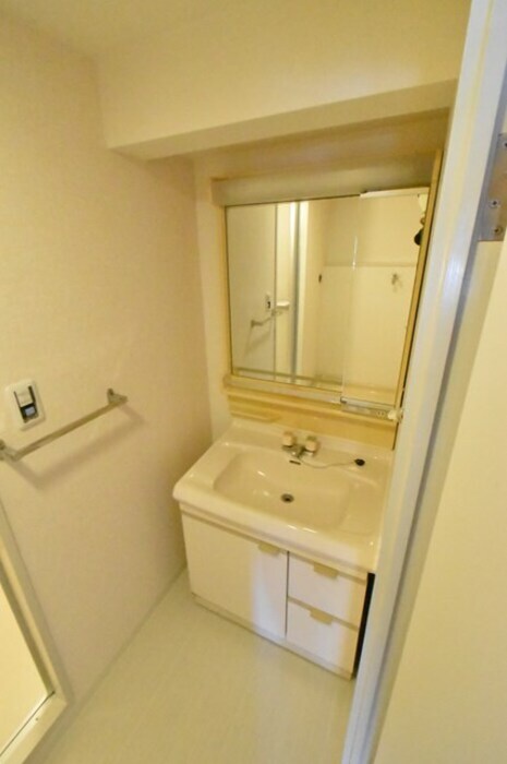 物件内観写真10　(洗面)