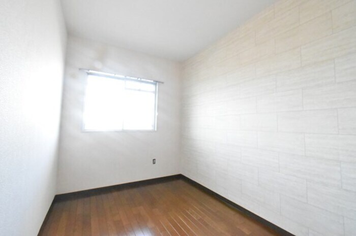 物件内観写真13　(居室)