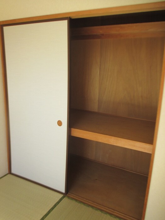 物件内観写真18　(収納)