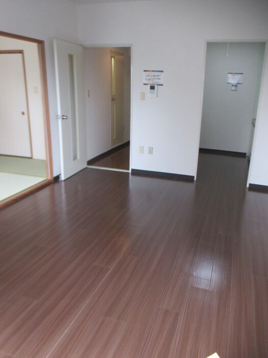 物件内観写真18　(居室)