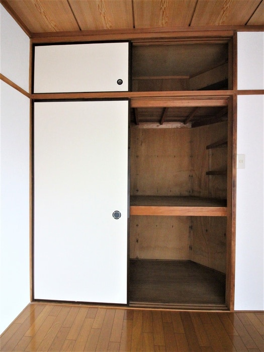 物件内観写真7　(収納)