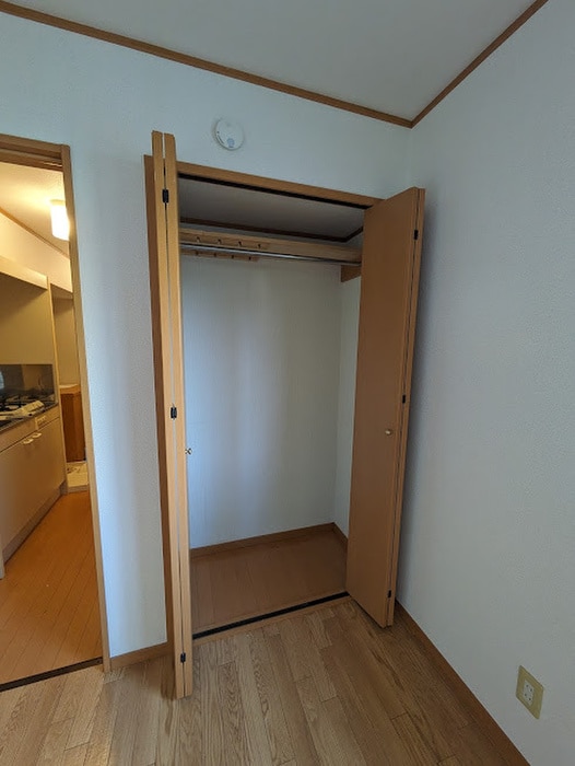 物件内観写真15　(収納)