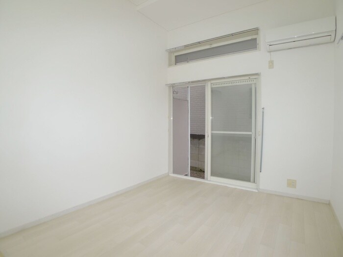 物件内観写真7　(ベランダ・バルコニー)