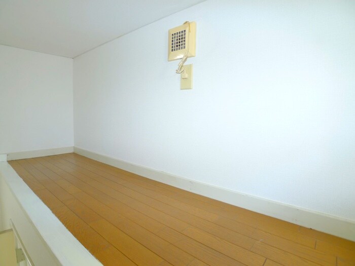 物件内観写真11　(ロフト)