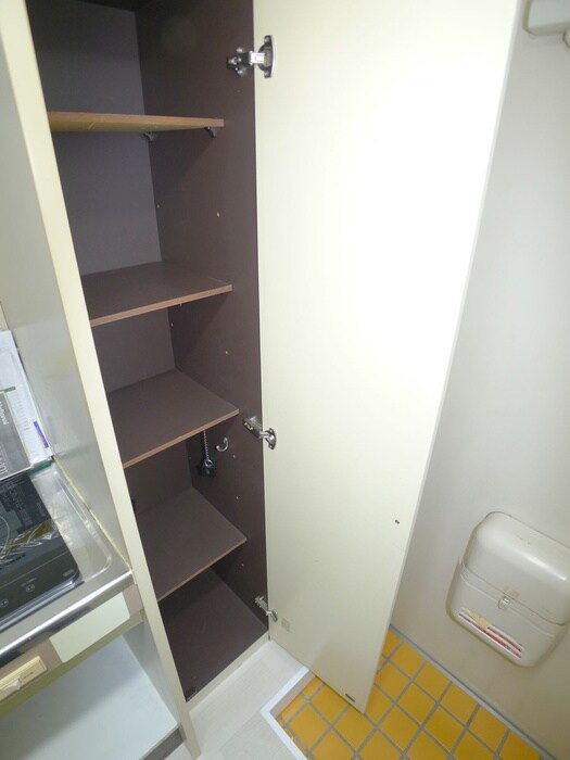 物件内観写真15　(靴箱)