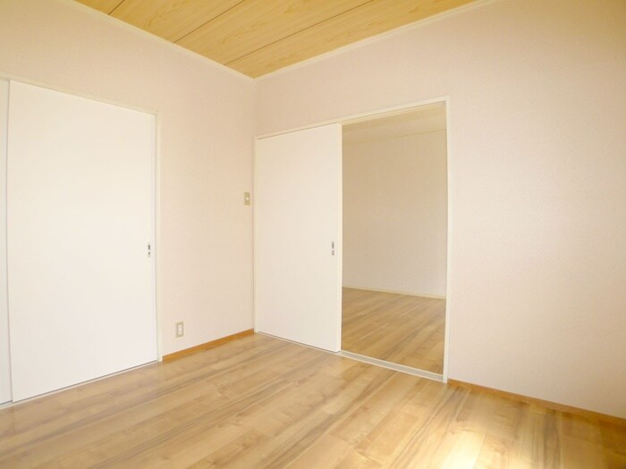 物件内観写真21　(居室)