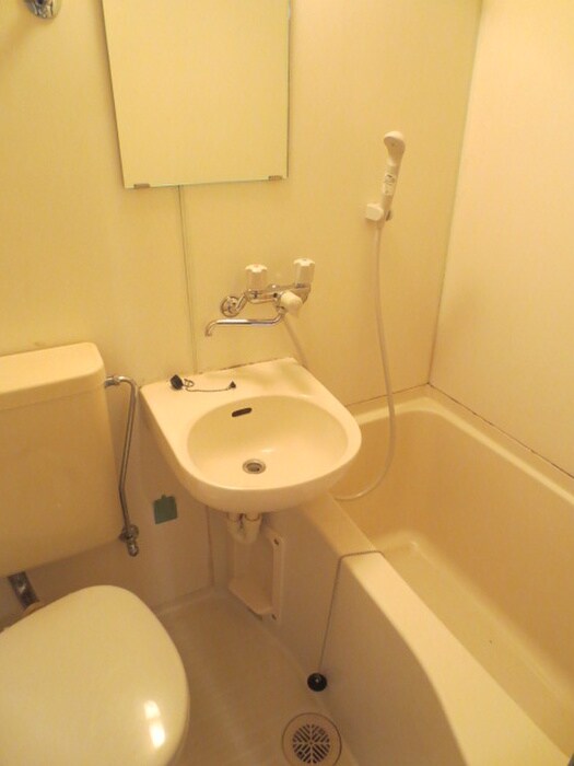 物件内観写真12　(バス／シャワールーム等)