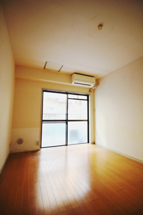 物件内観写真10　(居室)