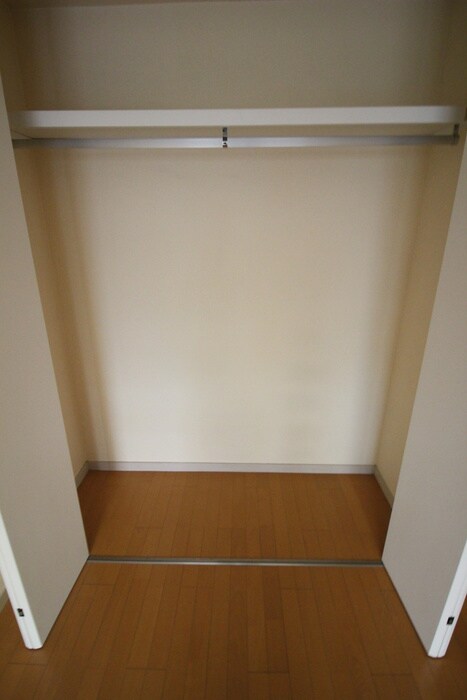 物件内観写真15　(収納)