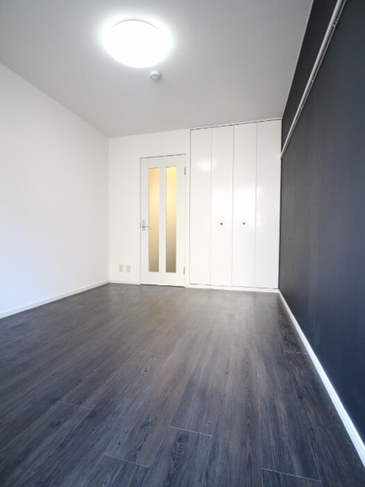 物件内観写真4　(居室)