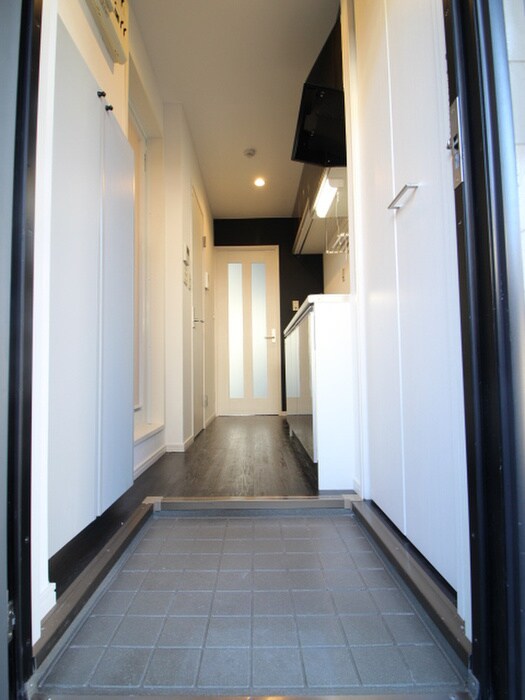 物件内観写真6　(廊下)