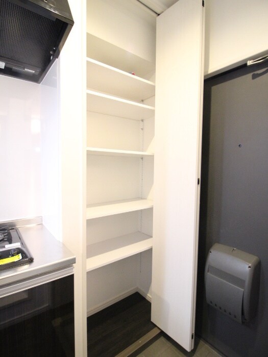 物件内観写真16　(収納)