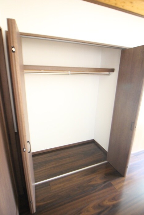 物件内観写真13　(収納)