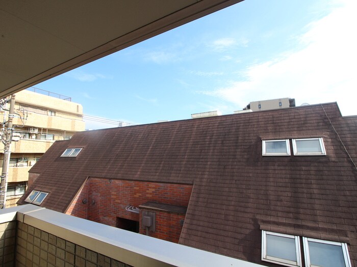 物件内観写真22　(室内からの展望)