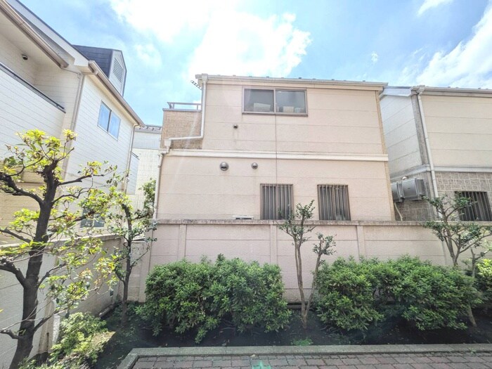 物件内観写真19　(室内からの展望)