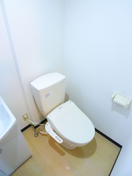 物件内観写真14　(トイレ)