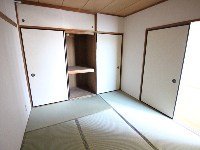 物件内観写真19　(居室)