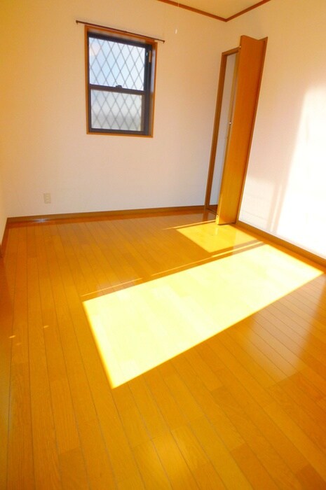 物件内観写真14　(居室)