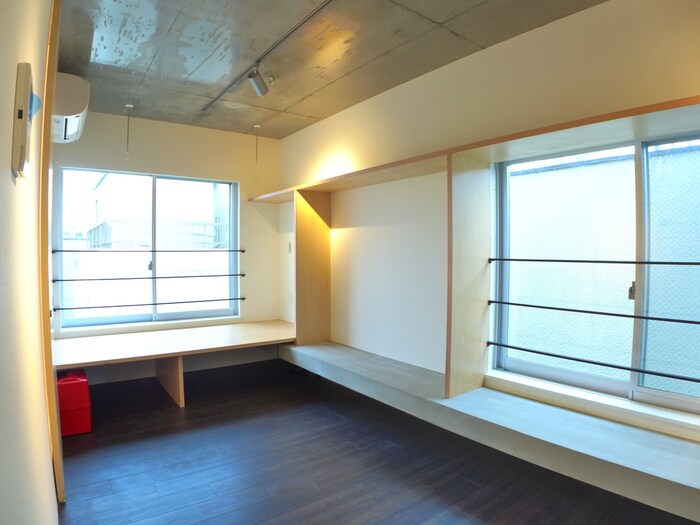 物件内観写真13　(居室)