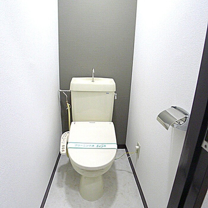 物件内観写真12　(トイレ)