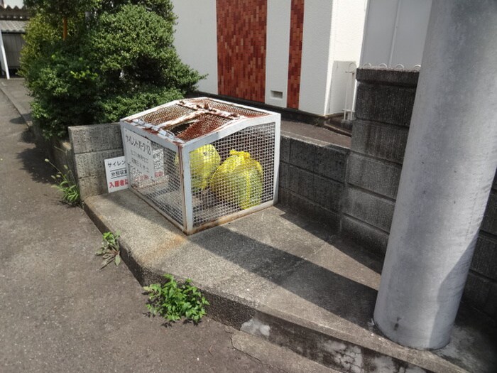 物件外観写真4　(建物設備)