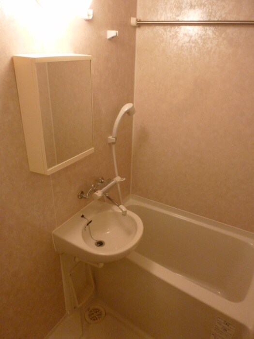 物件内観写真9　(バス／シャワールーム等)