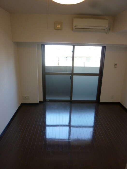 物件内観写真11　(居室)