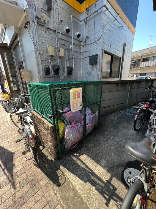 物件外観写真4　(建物設備)