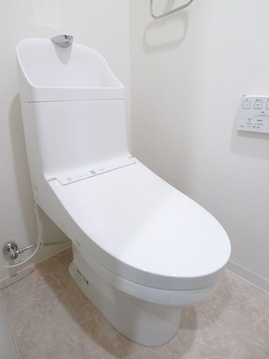 物件内観写真16　(トイレ)