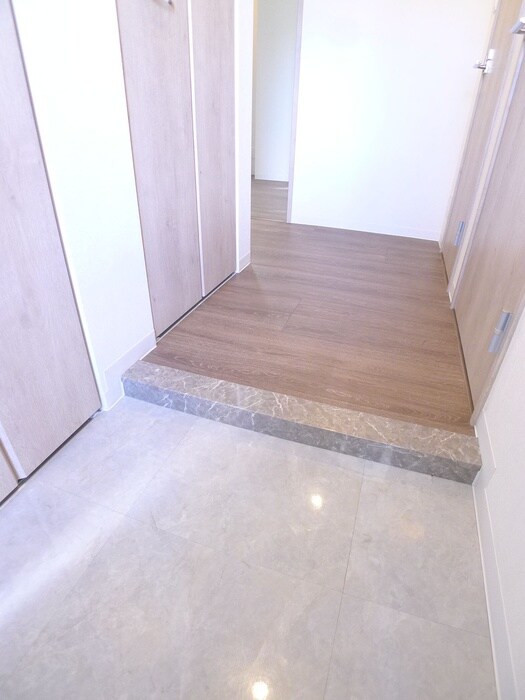 物件内観写真21　(廊下)