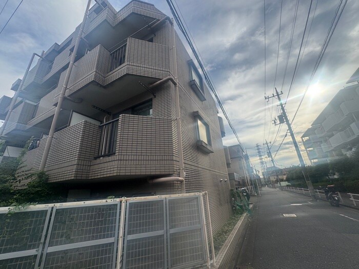 物件外観写真3　(外観写真)