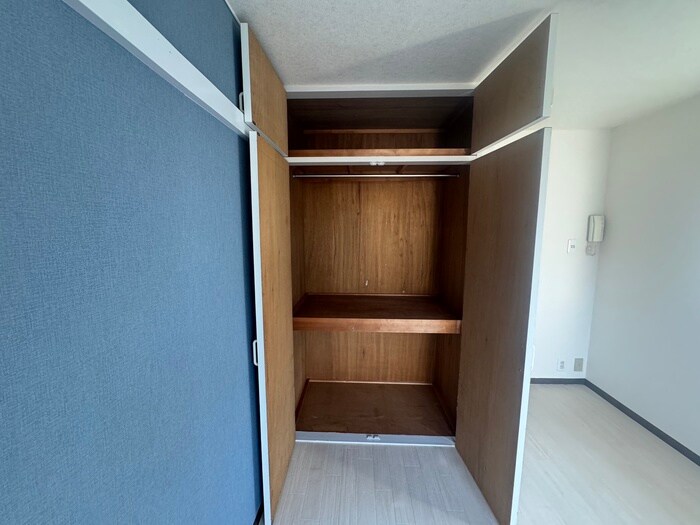 物件内観写真16　(収納)