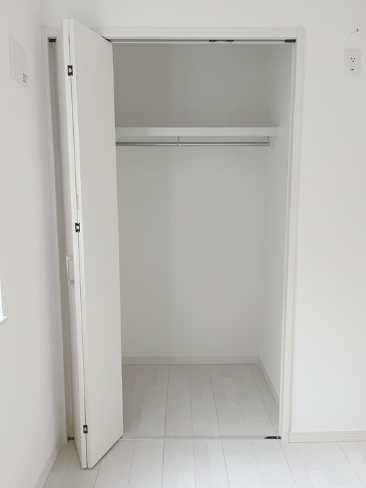 物件内観写真14　(収納)