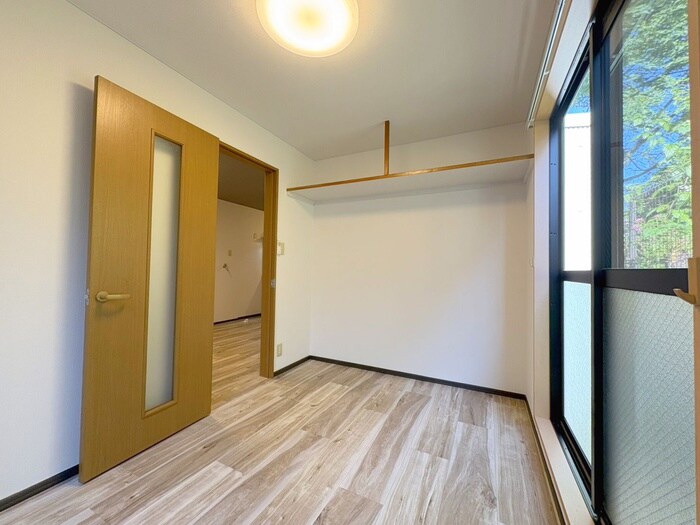 物件内観写真8　(収納)