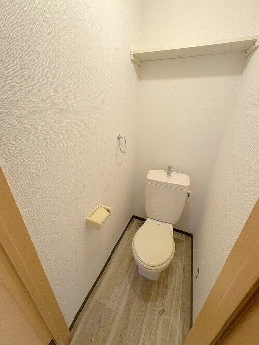 物件内観写真11　(トイレ)