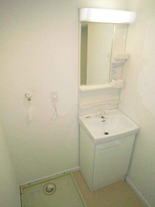 物件内観写真11　(洗面)