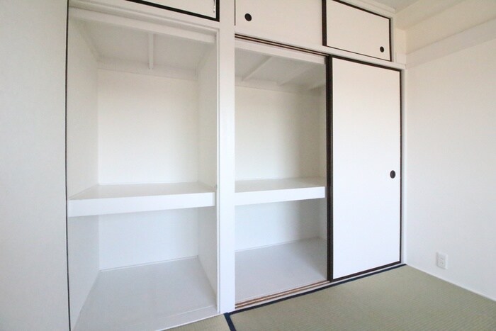 物件内観写真11　(収納)