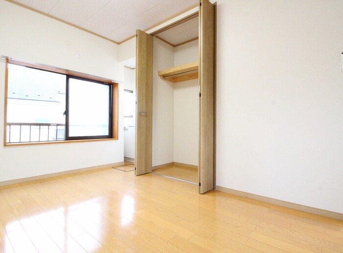 物件内観写真9　(居室)