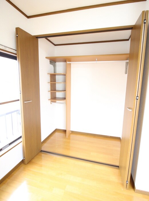 物件内観写真11　(収納)