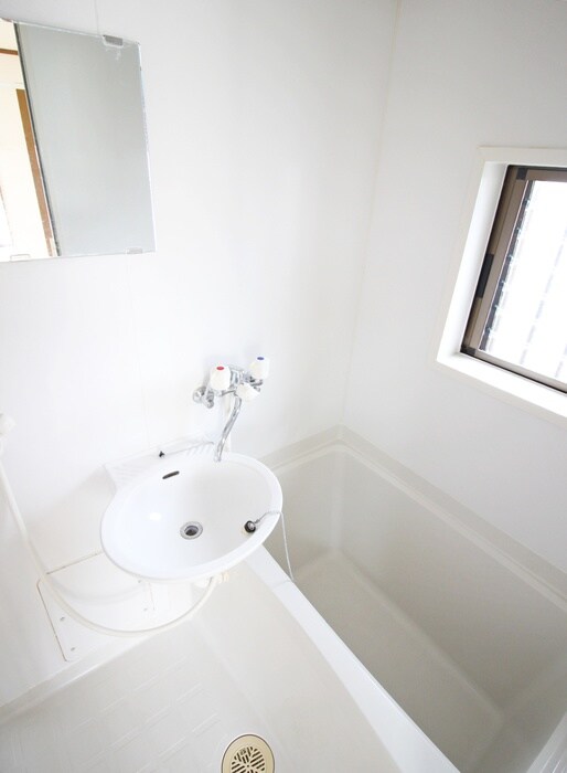 物件内観写真13　(バス／シャワールーム等)